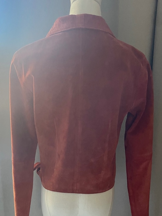 Vintage Atelier Suede Wrap Jacket in Rust Treeacotta SIze Small - Picture 3 of 8